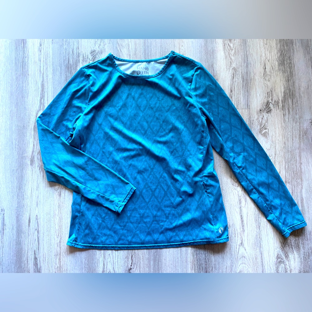 Women’s Long Sleeve Sun Tee w/ Pocket